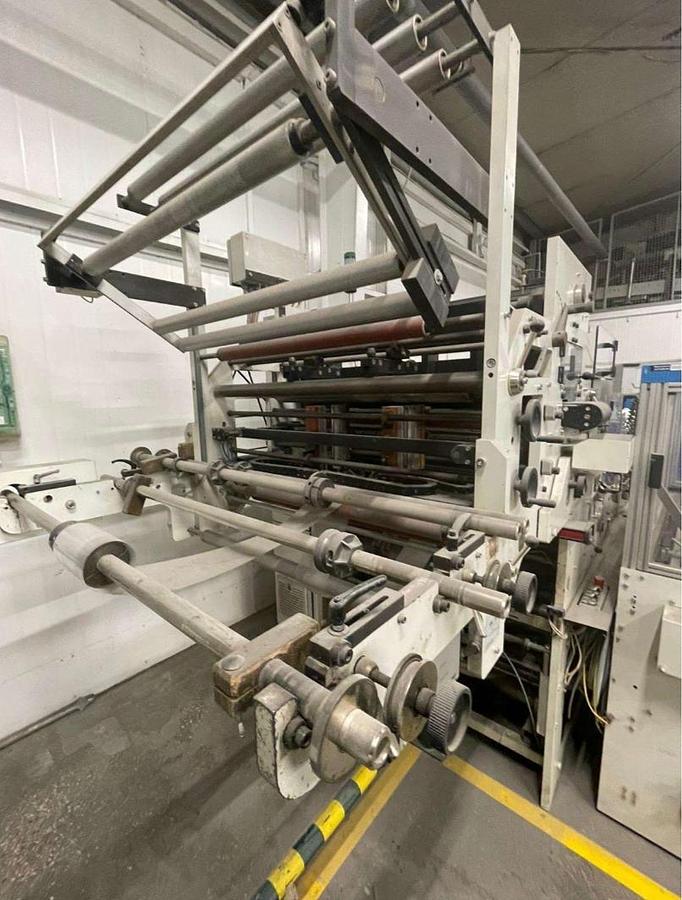 Used 20" WIDE KOHMANN WINDOW PATCHING MACHINE FOR CARDBOARD DUAL LANE - MFG 2015