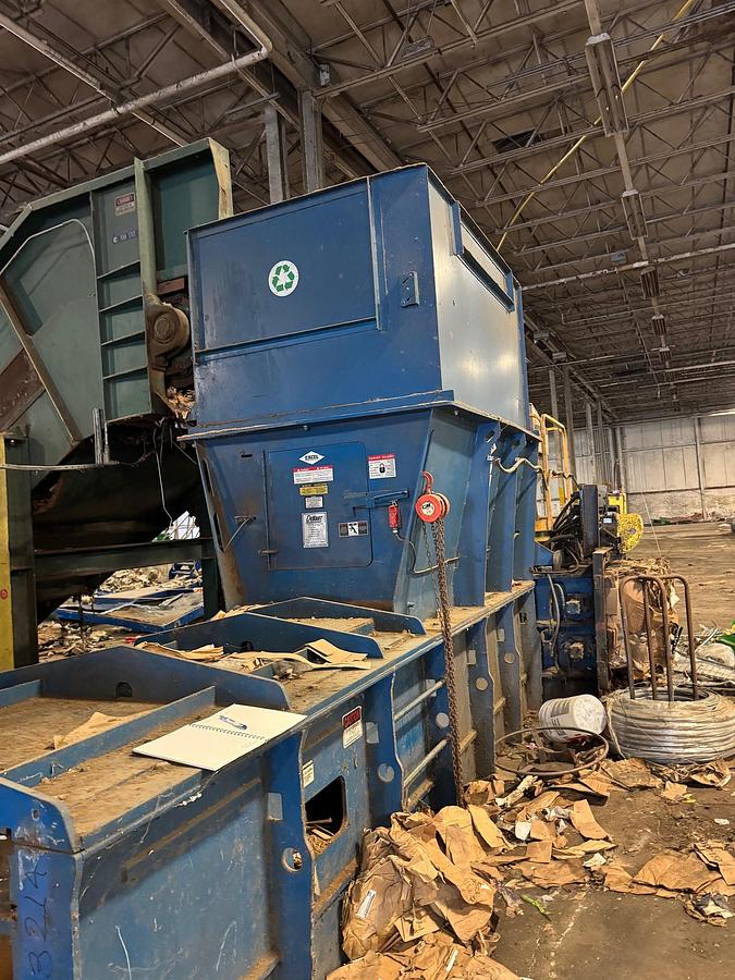 Used 2002 EXCEL 2R10