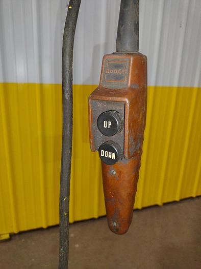 Used 3 TON BUDGITPOWERED CHAIN HOIST