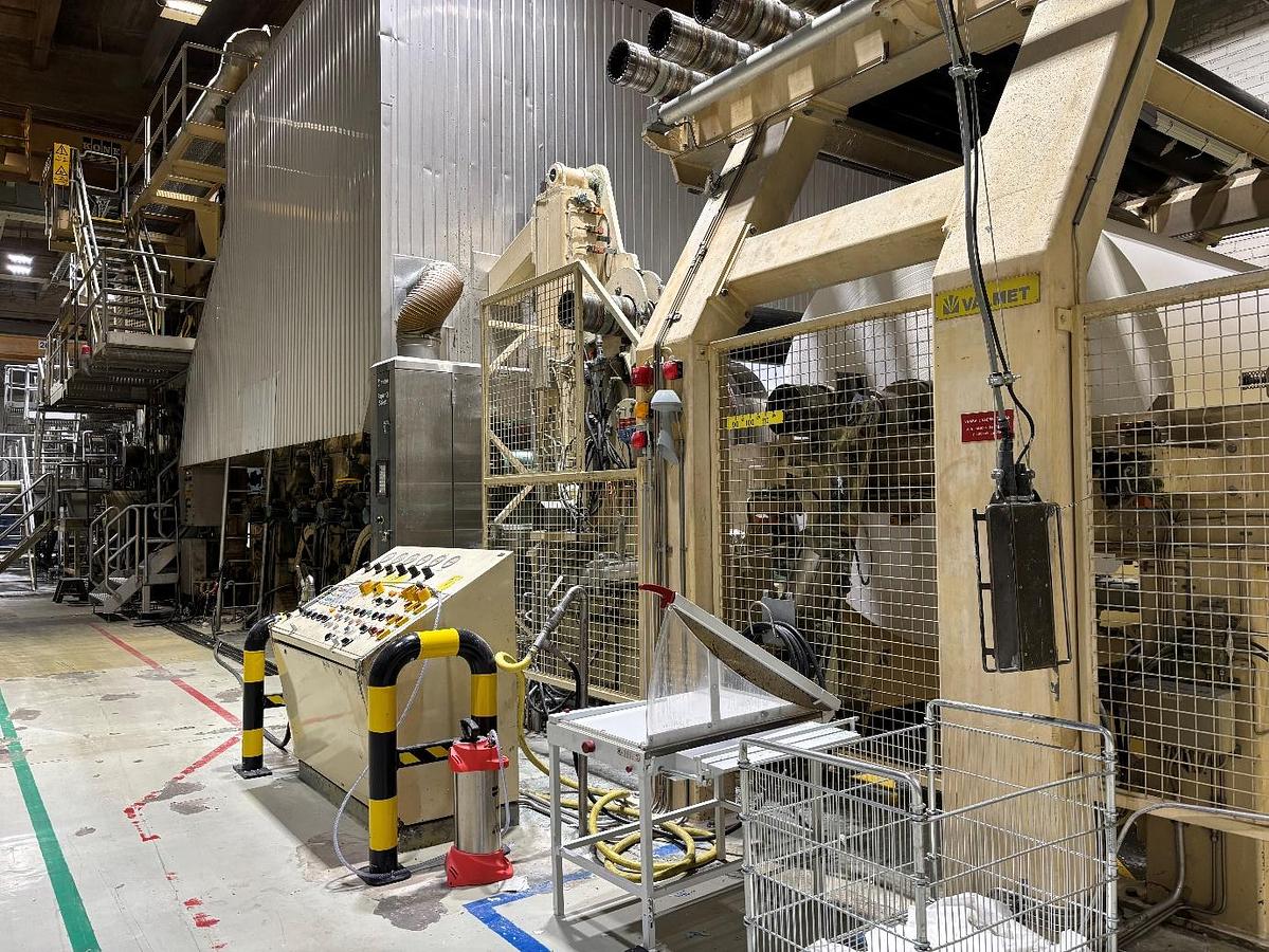 Used 140" (3550mm) VALMET TISSUE MACHINE TWIN WIRE 100 TPD