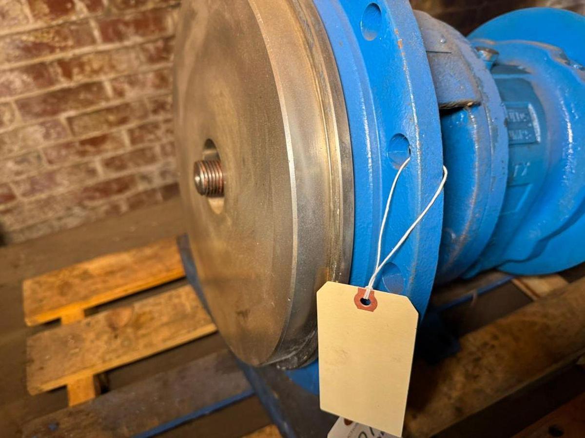 Used GOULDS 3196 SIZE 1.5 X 3-13 PUMP POWER END 316 STAINLESS STEEL