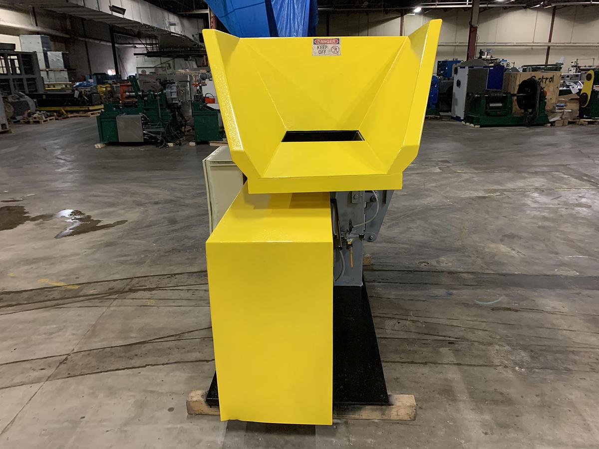 Used JAMES BRINKLEY HEAVY DUTY FLOOR TYPE BALE WIRE COILER