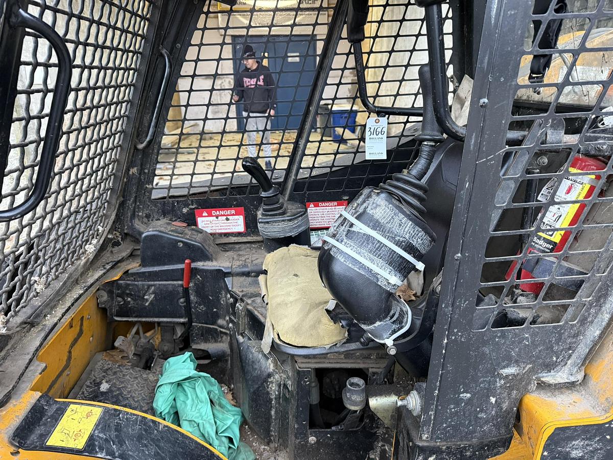 Used ROBOT SKID STEER