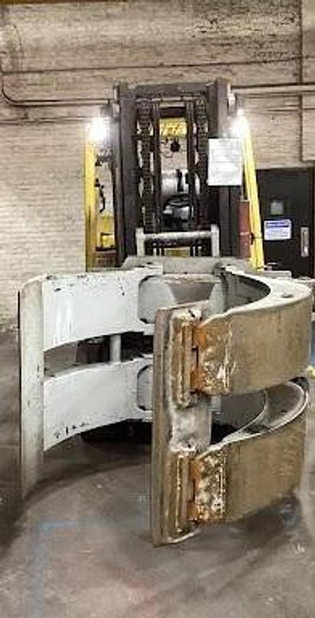 Used 15,500 POUND HYSTER MODEL S155FT FORKLIFT WITH 84" CASCADE EXTRA HEAVY PAPER ROLL CLAMP