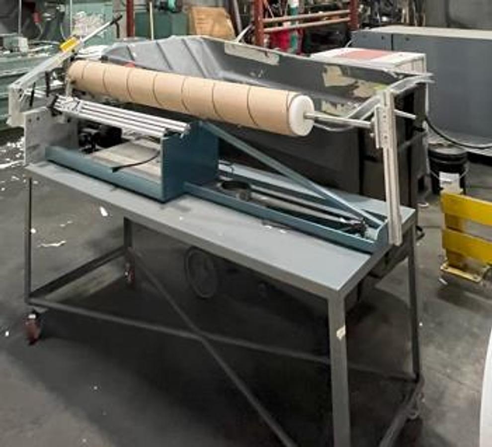 Used PINNACLE MANUAL CORE CUTTER