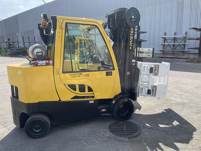 Used 12,000 POUND HYSTER S120FTPRS FORKLIFT WITH PAPER ROLL CLAMP MFG. 2017- PENDING SALE NF