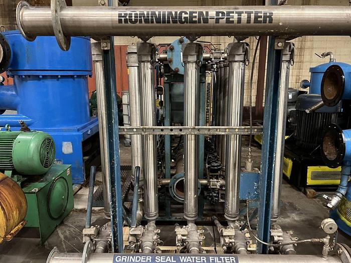 Used RONNINGEN-PETTER SS-84-205-MX 5-CANNISTER FILTER BANK