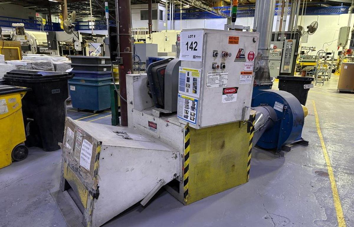 Used BLOAPCO FLOOR SWEEP SHREDDER