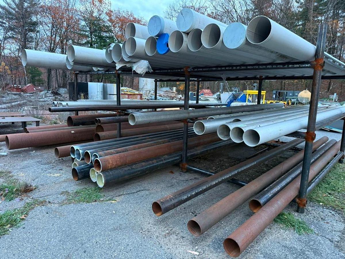 Used LARGE AMOUNT OF CAST, STAINLESS STEEL, ALUMINUM, GALVINIZED AND PVC PIPES