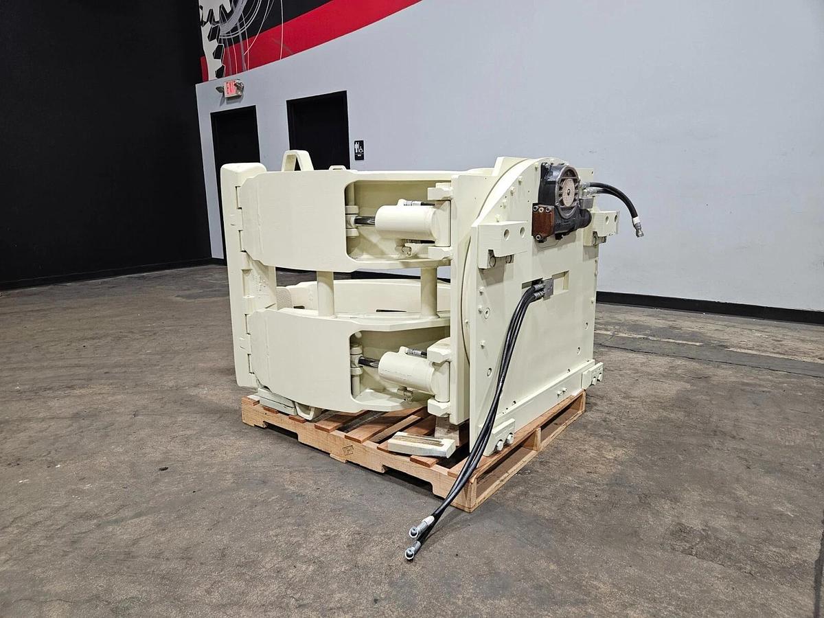 Used 72" CASCADE MODEL 100F-RDP-169 PAPER ROLL CLAMP MANUFACTURED 2021