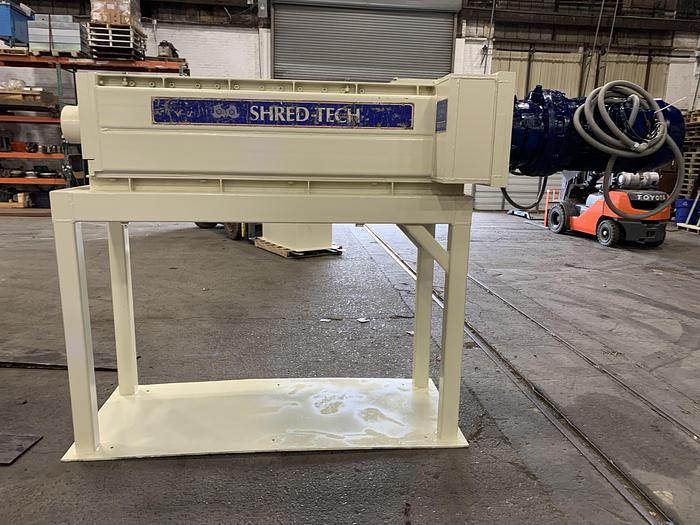 Used SHRED-TECH ST75E DUAL SHAFT SHREDDER WITH TWO 40 HP MOTORS MANUFACTURED 2004
