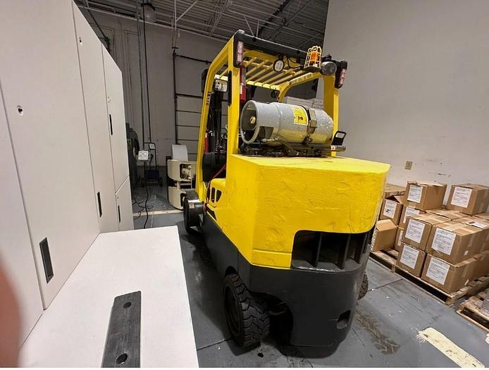 Used 12,000 POUND HYSTER S120FTPRS PAPER ROLL CLAMP TRUCK WITH 72" CLAMP-PENDING SALE