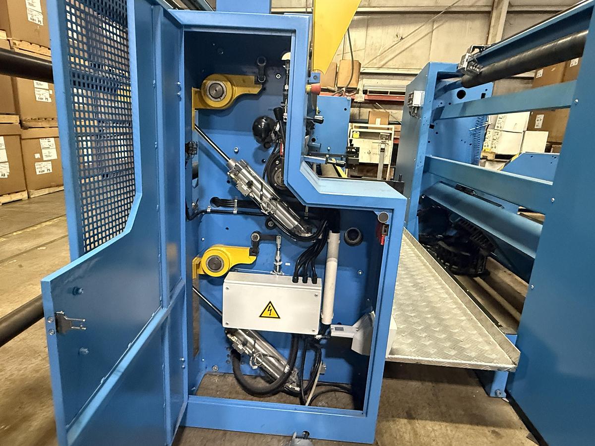 Used 65" WIDE KAMPF STARSLIT DUPLEX SLITTER REWINDER - MANUFACTURED 2011