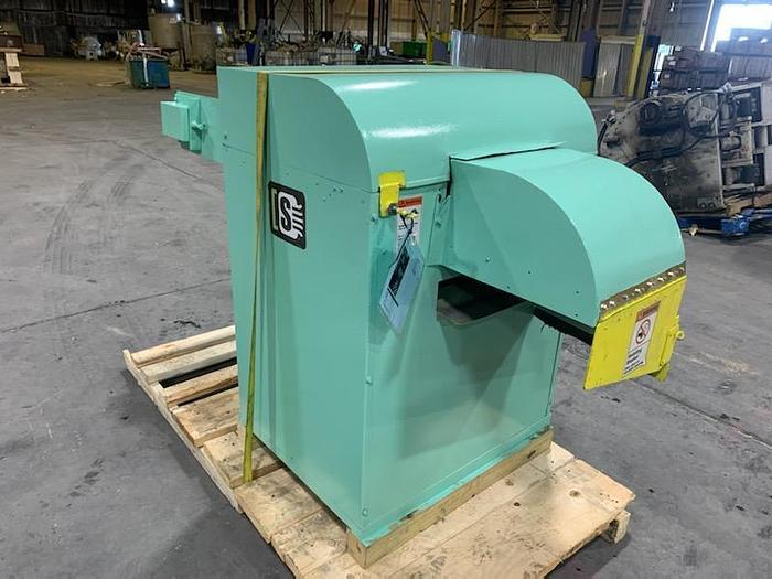 Used INDUSTRIAL SHREDDERS MDL. S16RC SHREDDER 3HP - PENDING JF