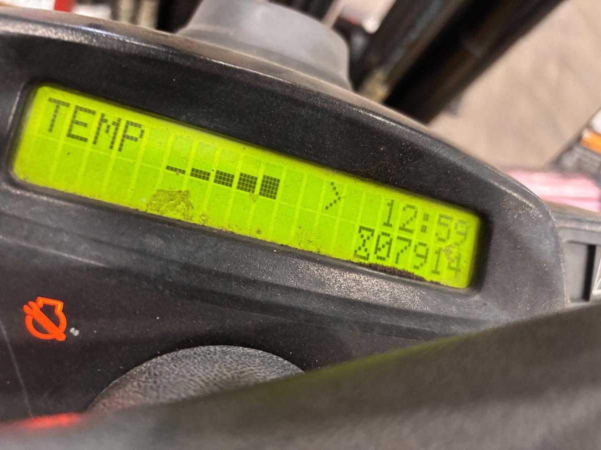 Used 7,000 POUND HYSTER MODEL S70FT FORKLIFT 