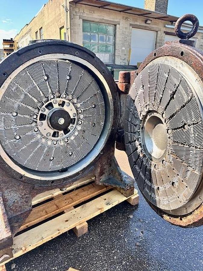 Used GL&V BELOIT 30" DD4000 SERIES REFINER