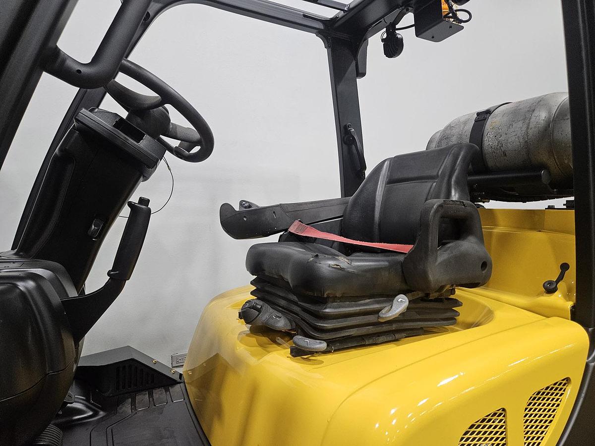 Used 2017 YALE GLC120VX