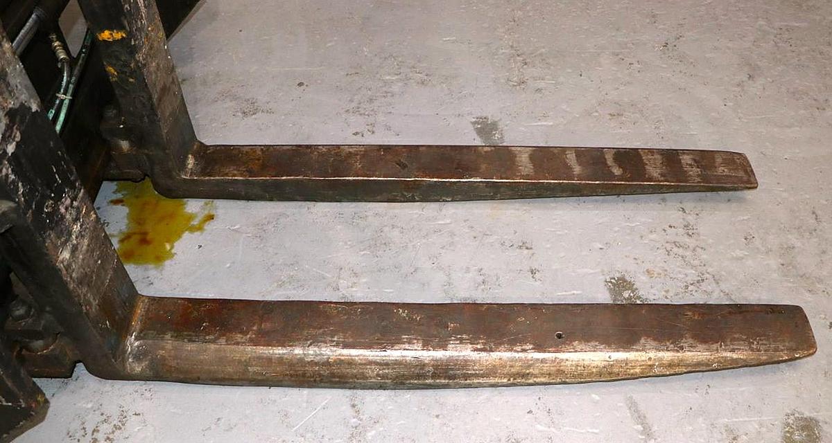 Used 20,000LB CAPACITY SILENT HOIST MODEL FK S12 FORKLIFT