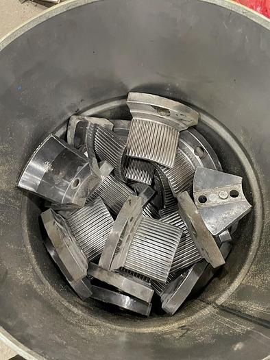 Used 100” WIDE PASABAN SHAFTLESS FLOOR PICK UNWIND STAND 72" DIAMATER PENDING - JA