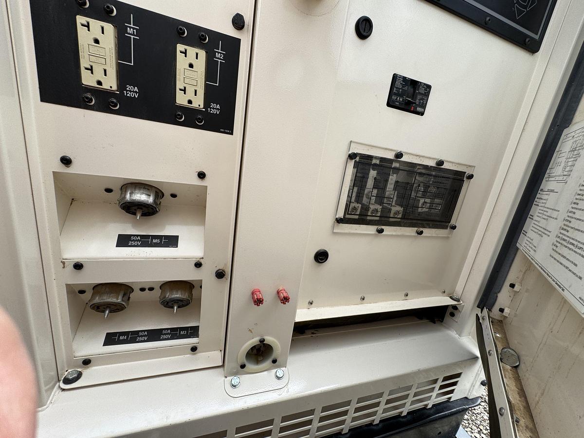 Used 30kW CAT PORTABLE DIESEL GENERATOR SET 2018