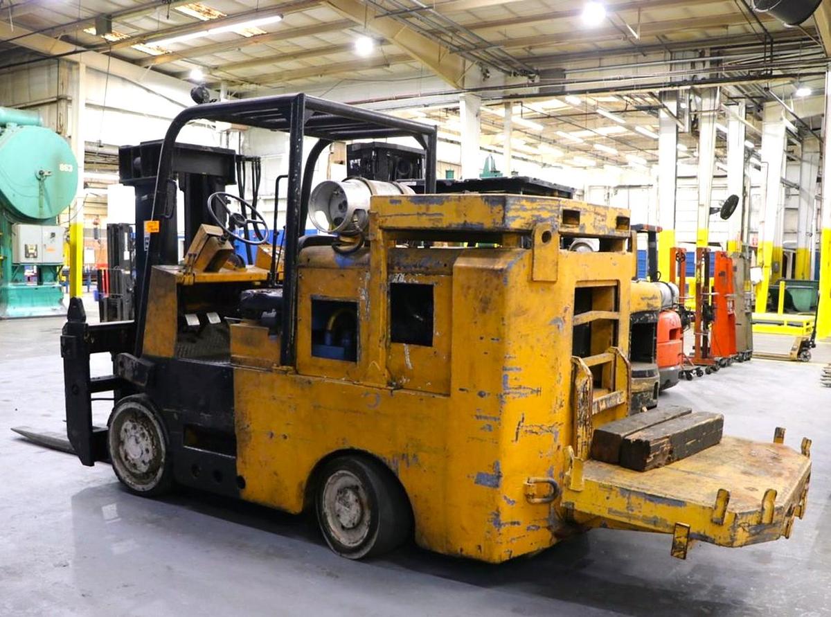 Used 20,000LB CAPACITY SILENT HOIST MODEL FK S12 FORKLIFT