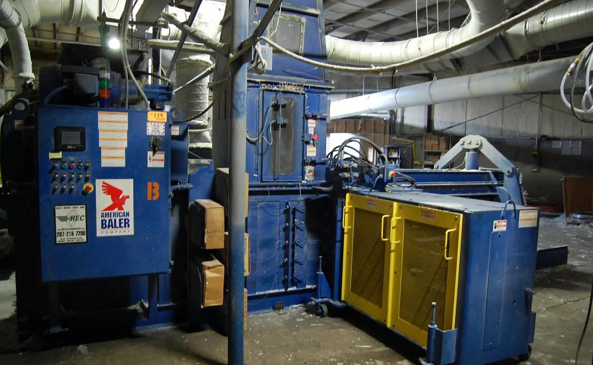 Used 30 HP HORIZONTAL AUTO TIE AMERICAN BALER MODEL PAC4029730