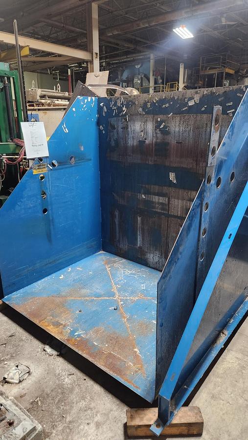 Used 55" WIDE ENSIGN HYDRAULIC BOX DUMPER MFG 2015