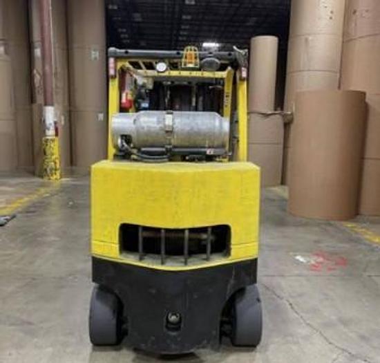 Used 12,000 POUND HYSTER S120FTPRS FORKLIFT ROLL CLAMP TRUCK TWO STAGE MAST LOW HOURS
