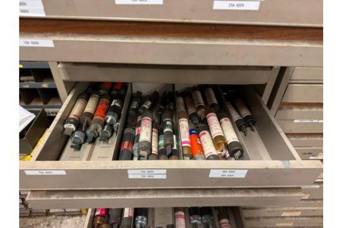 Used MIRCOFORM TOOL CABINET WITHOUT CONTENTS