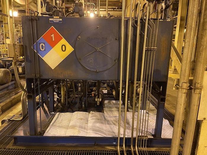 Used MOBIL HYDRAULIC OIL GEAR