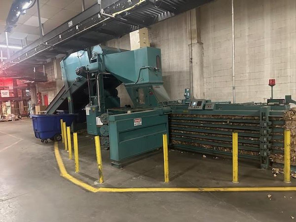 Used MAREN MODEL 72-S-0E-75 40HP HORIZONTAL AUTO-TIE BALER W/MAREN MODEL 60 HOGGER