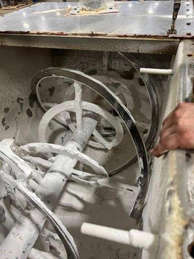 Used 87 CUBIC FOOT CAPACITY DAY MIXING DOUBLE RIBBON MIXER STAINLESS STEEL