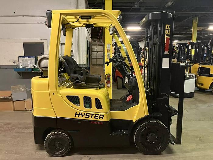 Used 2018 HYSTER S60FT FORKLIFT WITH SIDSHIFT