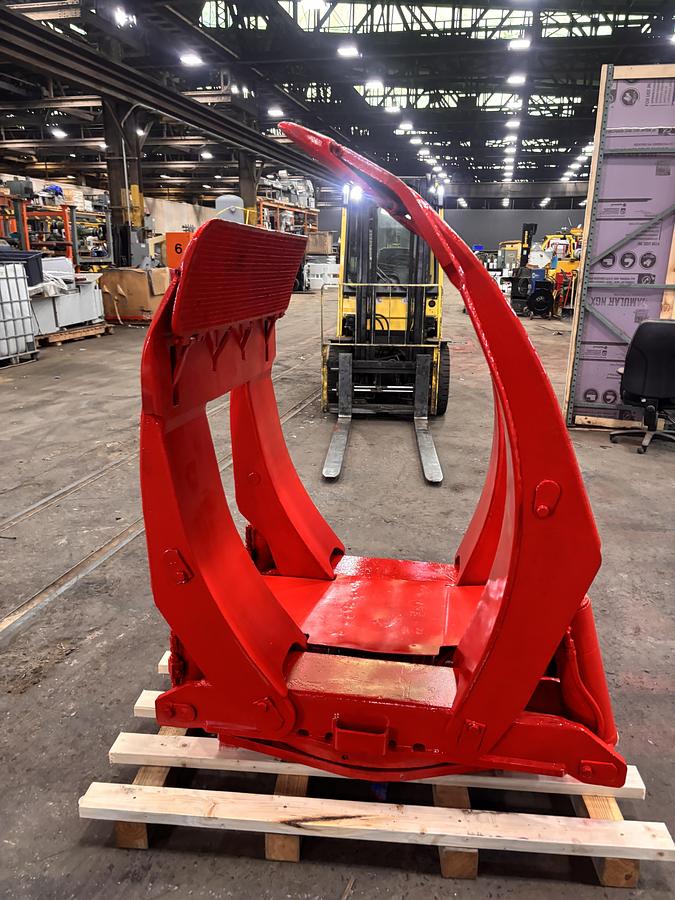 Used AURAMO MODEL RA-450NLE 84" DIA. ROLL CLAMP