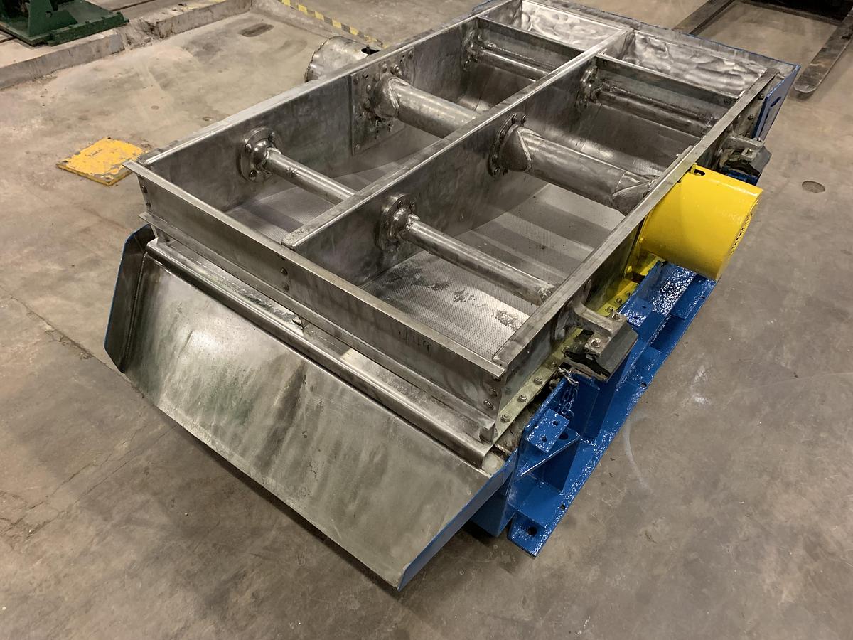 Used BIRD JONSSON  24 VIBRATING SCREEN  S/S  PF