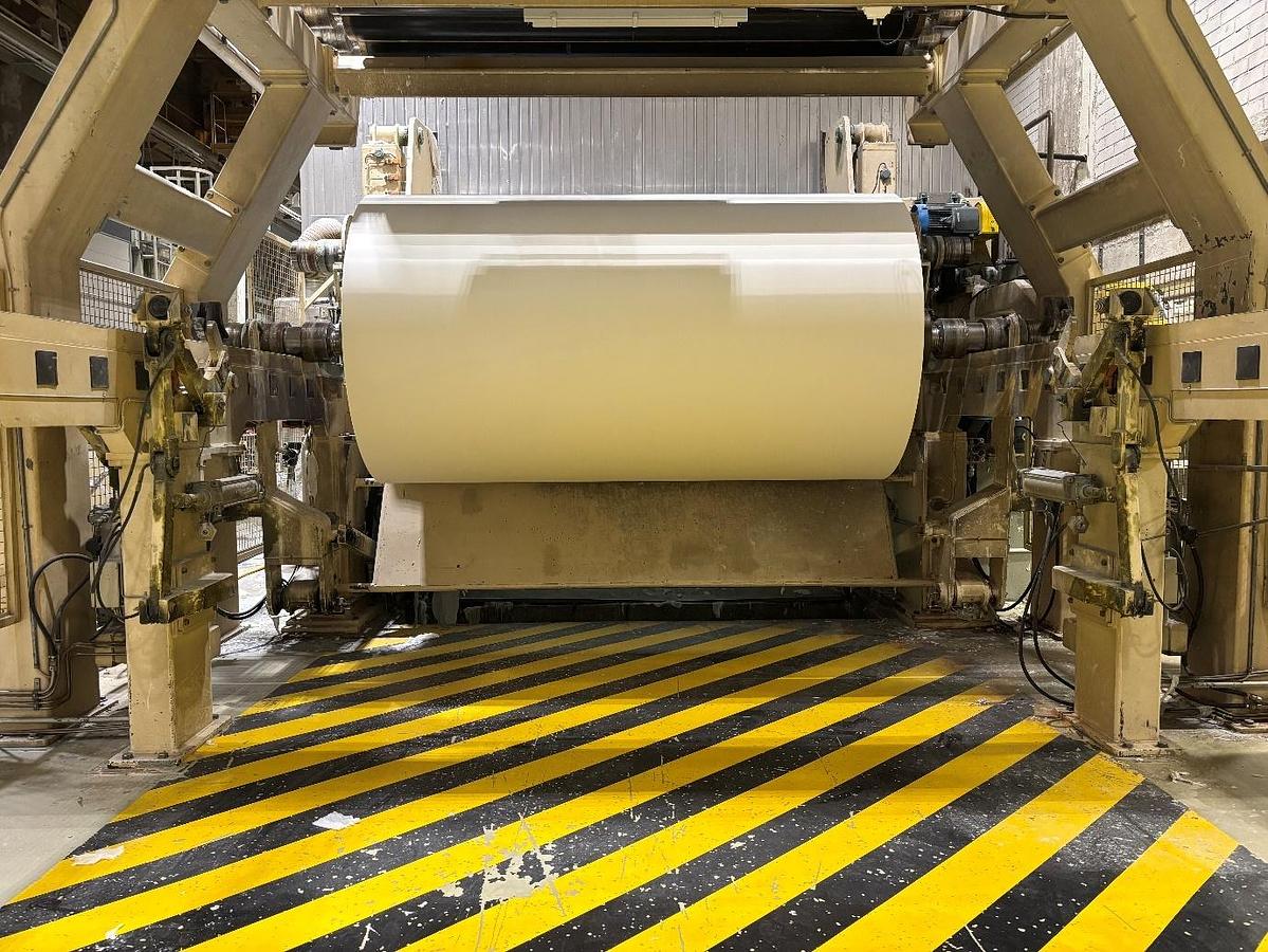 Used 140" (3550mm) VALMET TISSUE MACHINE TWIN WIRE 100 TPD