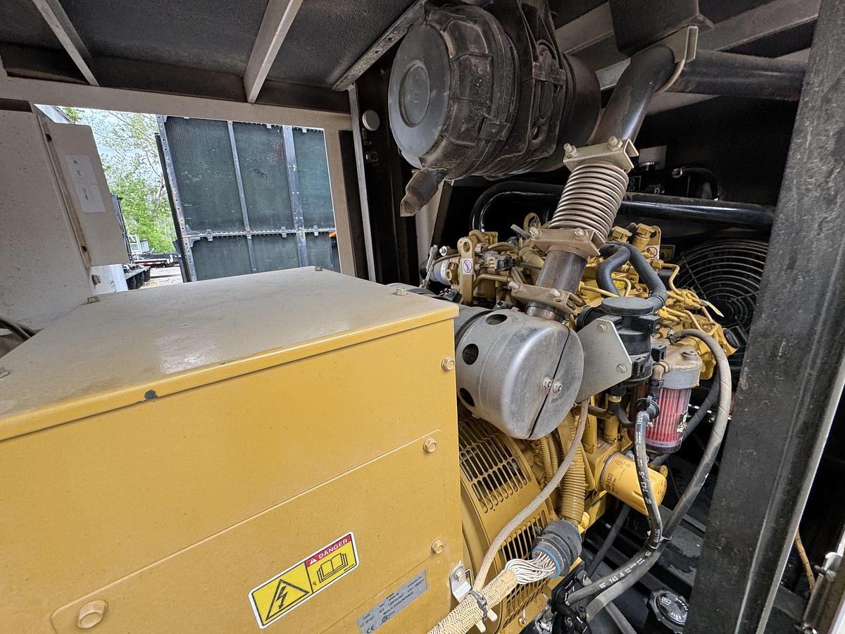 Used 30kW CAT PORTABLE DIESEL GENERATOR SET 2018