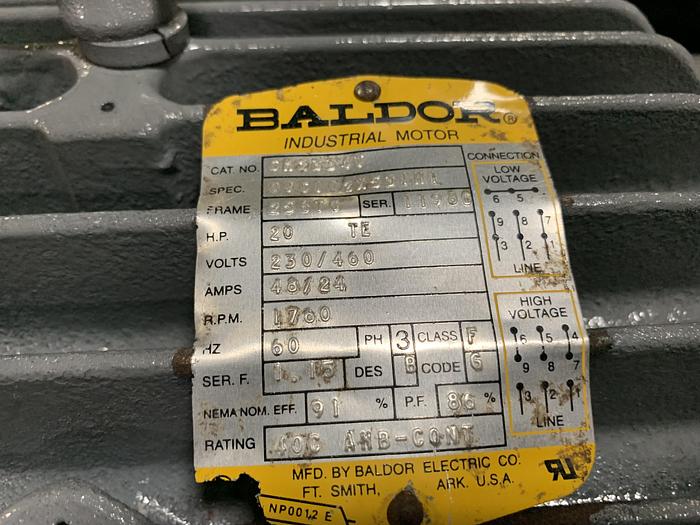 Used SHRED-TECH SHREDDER WITH TWIN 40 HP MOTORS