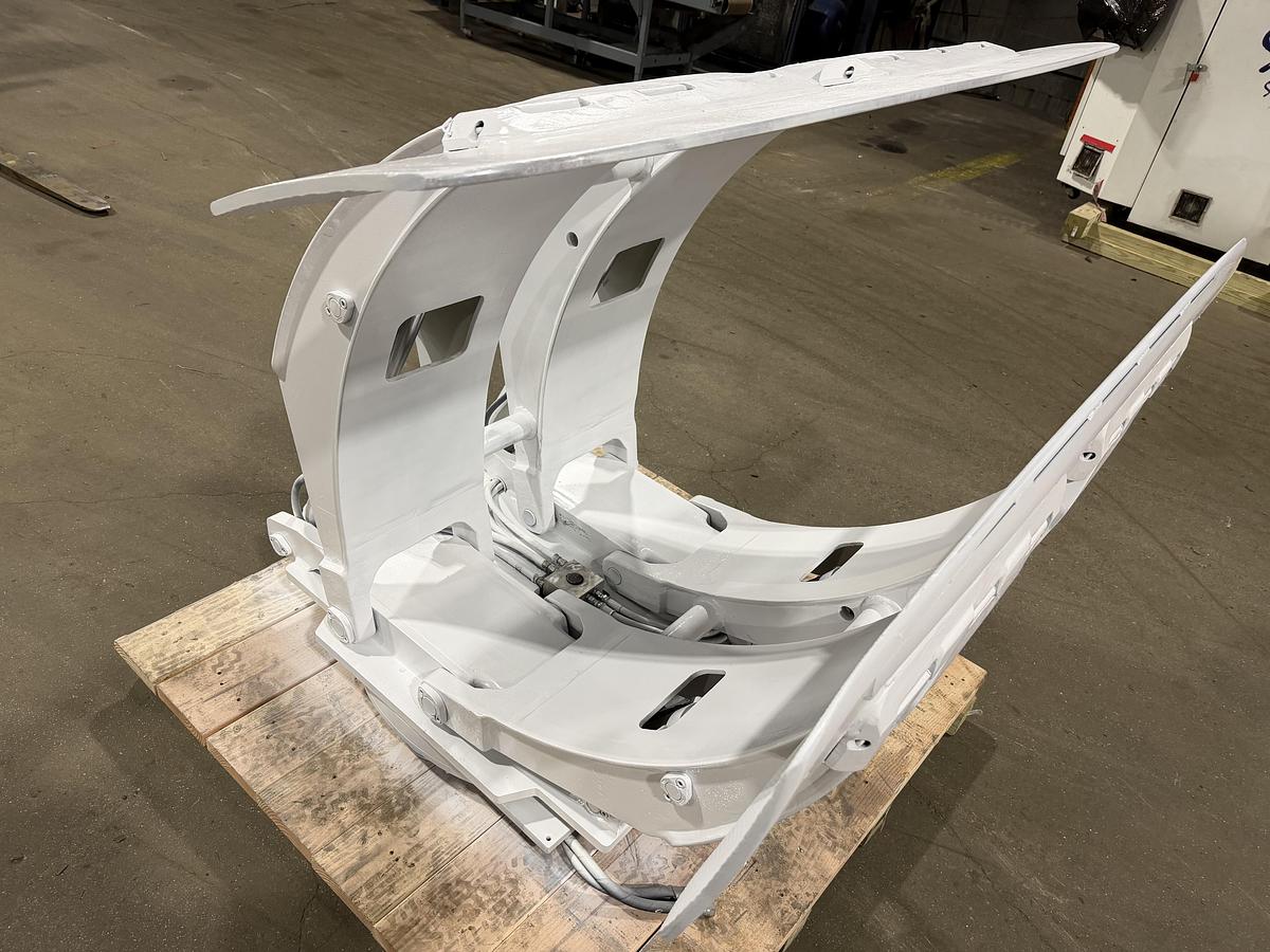 Used 72" CASCADE MODEL 90F-RCP-323 PAPER ROLL CLAMP