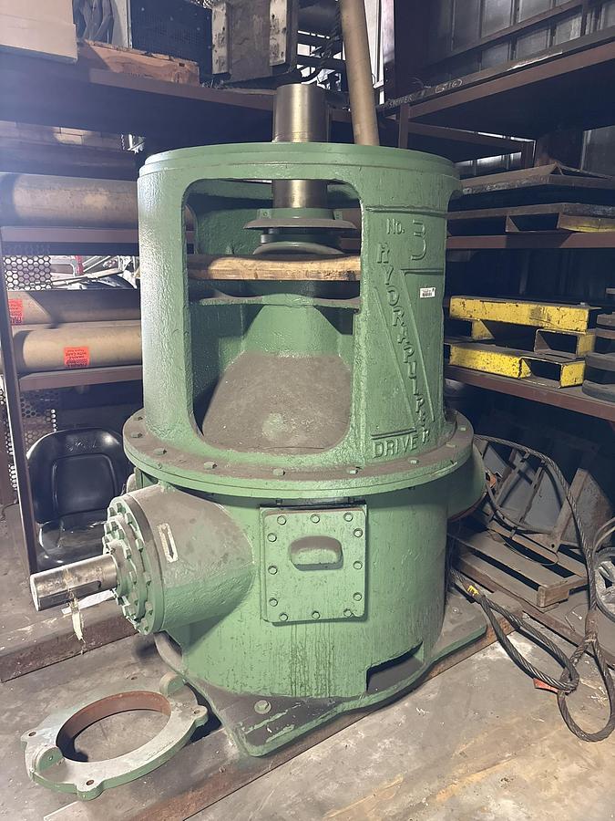 Used MARTCO HYDRAPULPER GEARBOX SIZE 3 4:0:1 RATIO