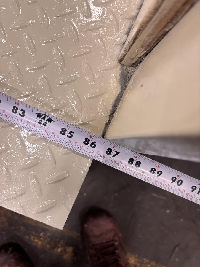 Used SOUTHWORTH SCISSOR LIFT TABLE 2,000 POUND CAPACITY 8'X4'X5'