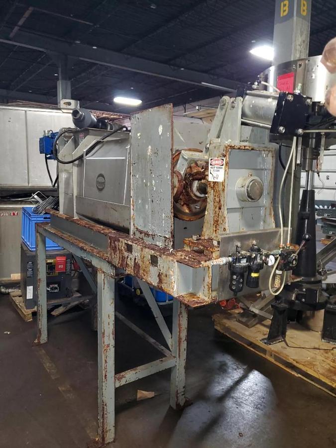 Used VINCENT KP-10 SCREW PRESS 