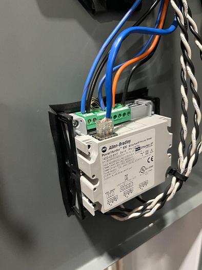 Used ALLEN BRADLEY INTELLICENTER CENTERLINE 2100 SERIES MCC