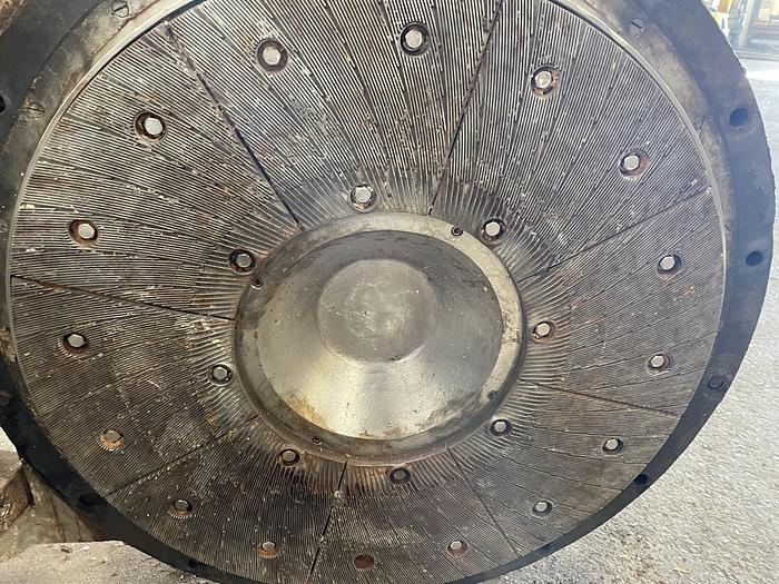 Used 34"/38" BELOIT DD4000 DOUBLE DISC REFINER