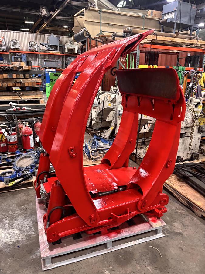 Used 92" BOLZONI AURAMO ARC-66-4392PTE PAPER ROLL CLAMP MANUFACTURED 2019