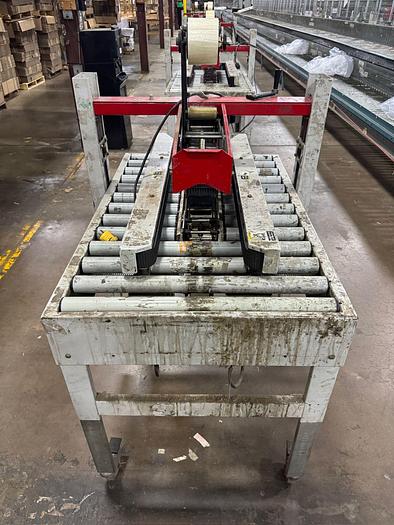 Used CENTRAL CP-322U CASE TAPER CARTON SEALER SYSTEM