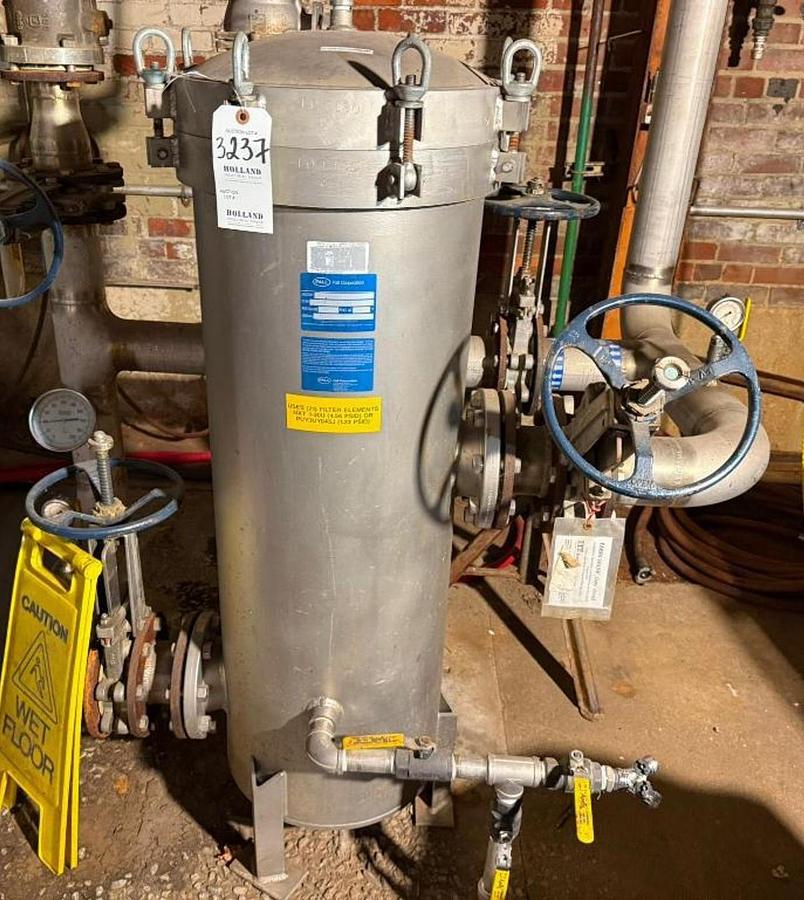 Used PALL MODEL T911490-000 STAINLESS STEEL PRESSURE TANK