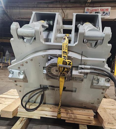 Used 2018 CASCADE 90F-RCP TISSUE ROLL CLAMP 105" DIAMETER CLASS IV