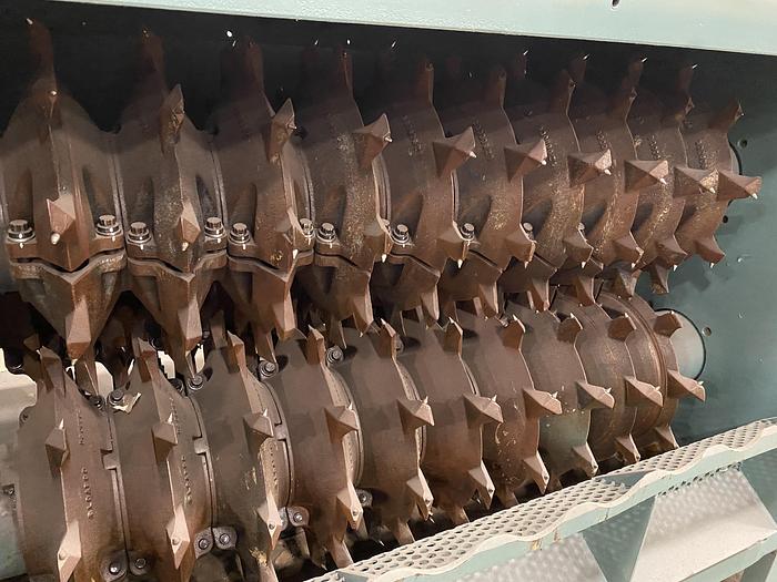 Used BLOAPCO MODEL 3CAX-3048H SHREDDER  30 HP MOTOR