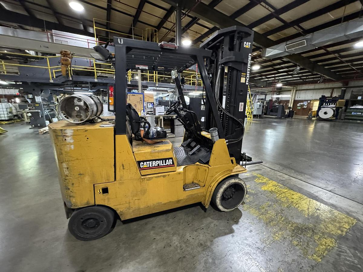 Used CATERPILLAR MODEL GC55KSTR FORKLIFT